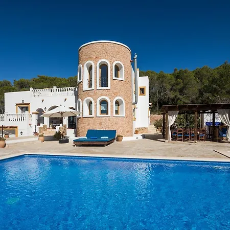 Senora Villa