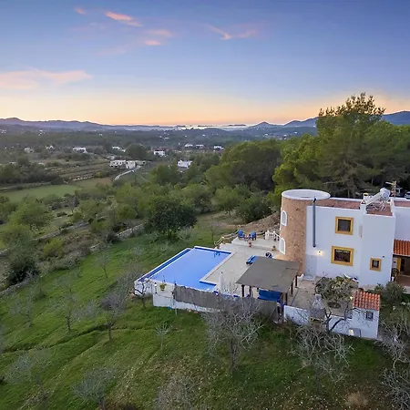 Senora * San Antonio (Ibiza)